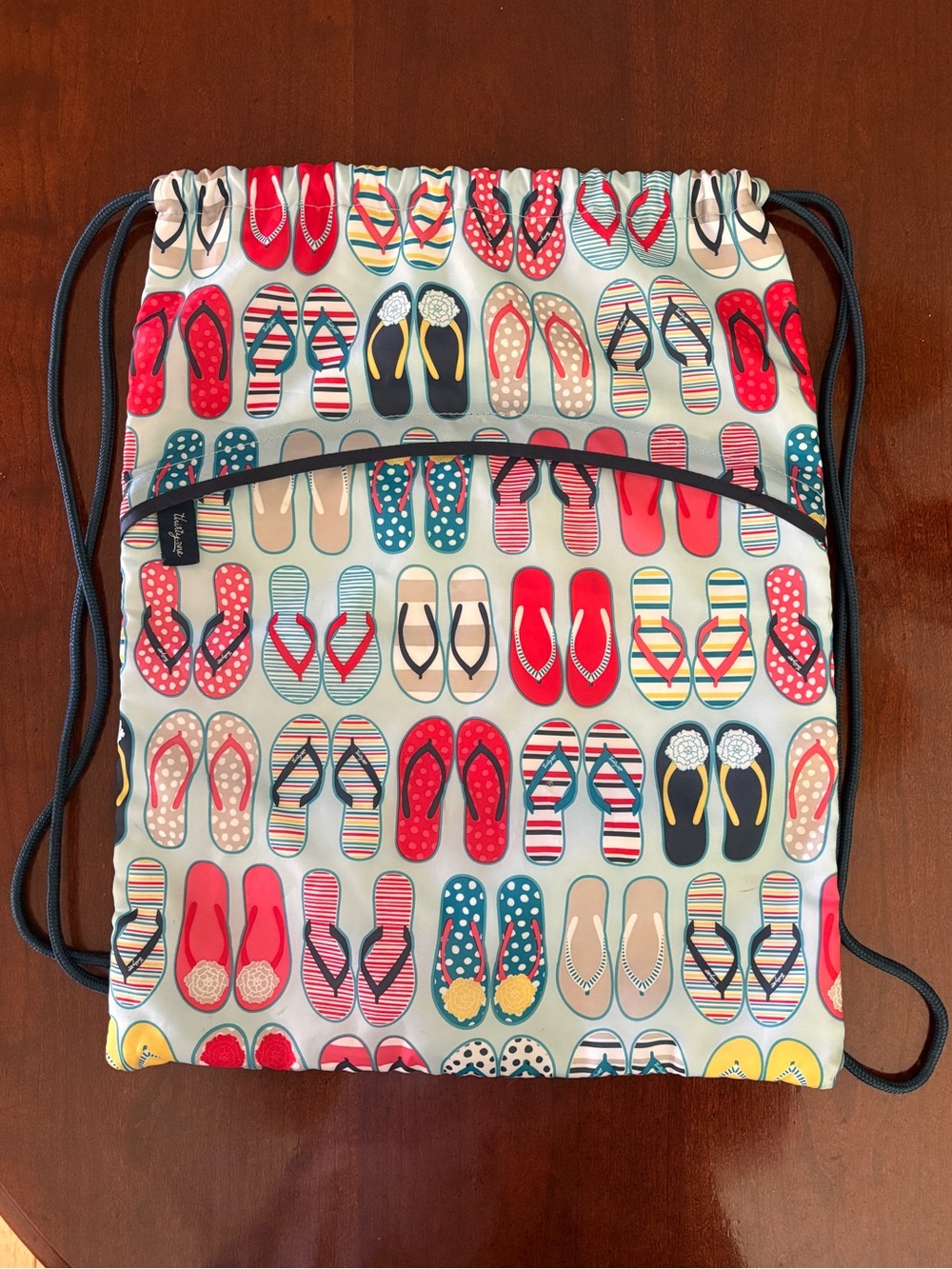 Thirty-One Drawstring Bag in Flip Flop Pattern EUC